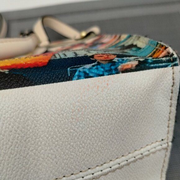 Rare! Foo Fighters All Over Purse - Picture 15 of 16